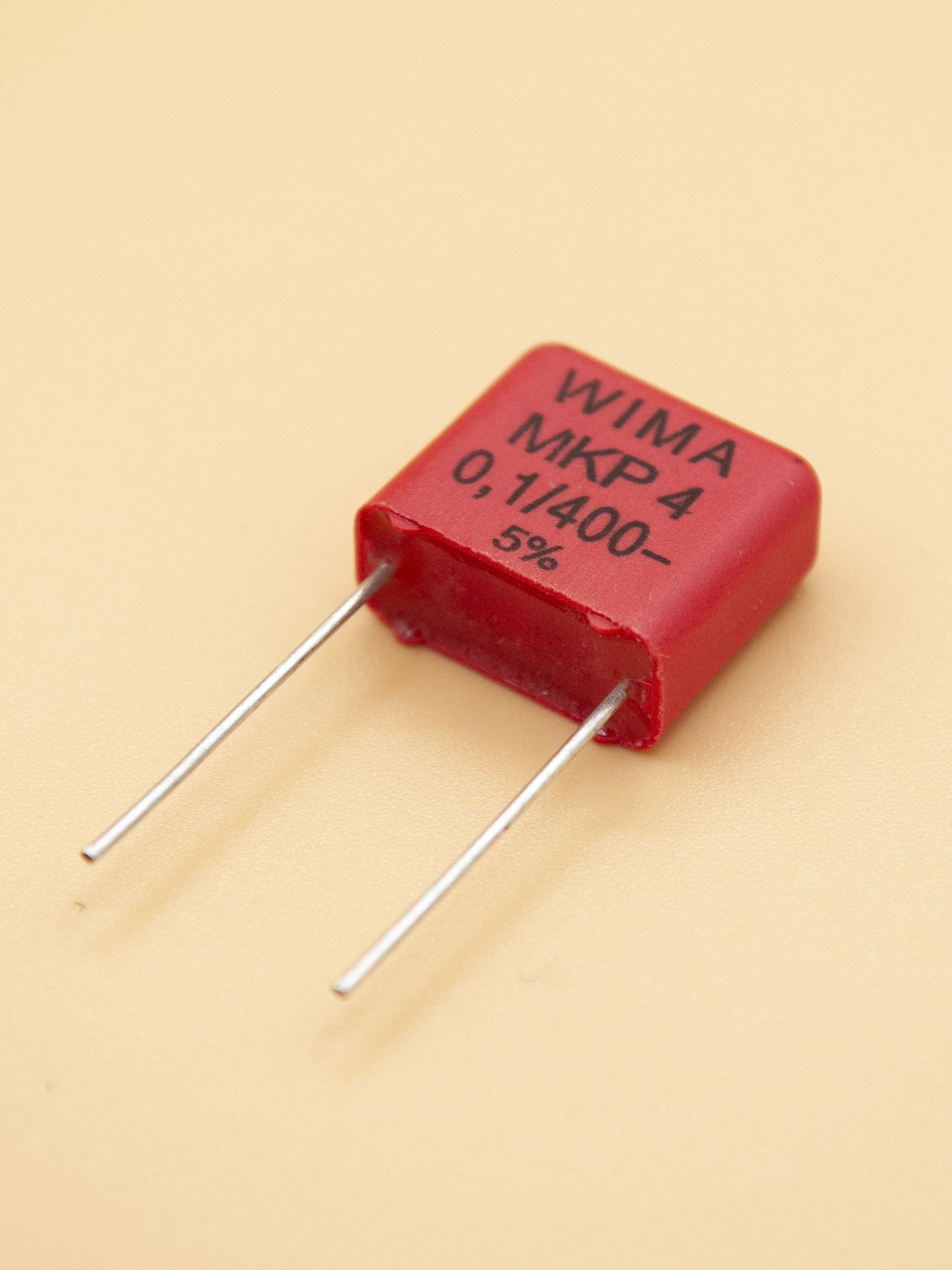 Конденсатор WIMA MKP4 0,1 мкФ (100 нФ), 400в 5%